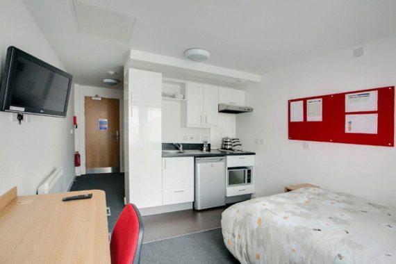 1 Bedroom Flat